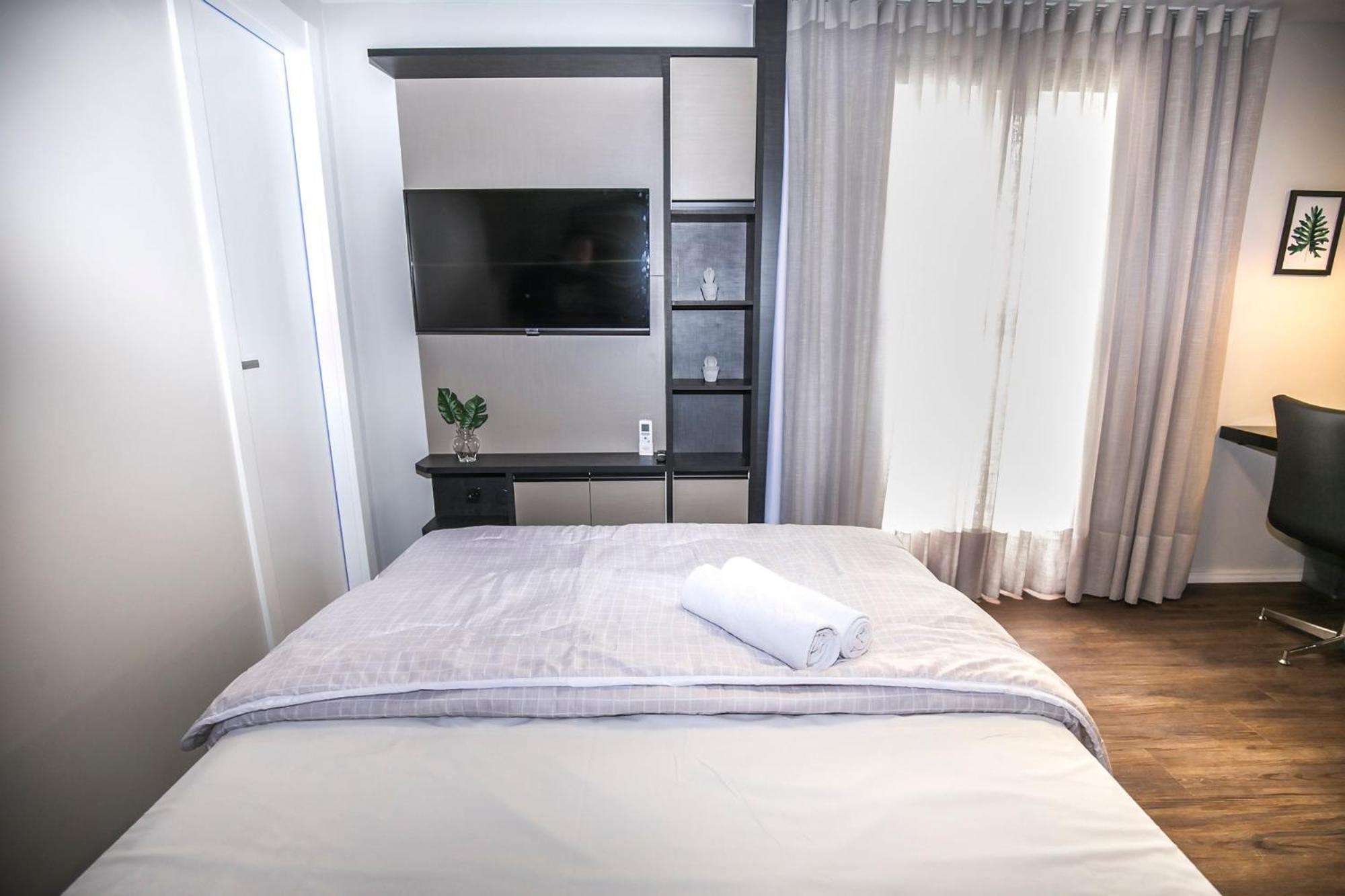 Com Sacada Em - All1317 Apartamento *